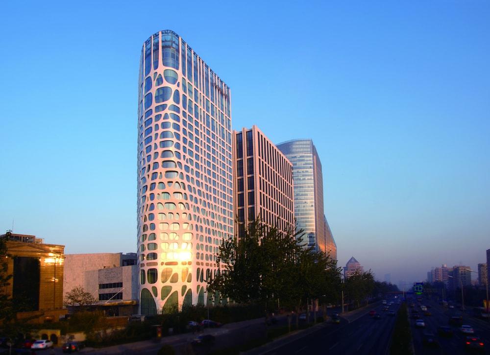 Hotel Conrad By Hilton