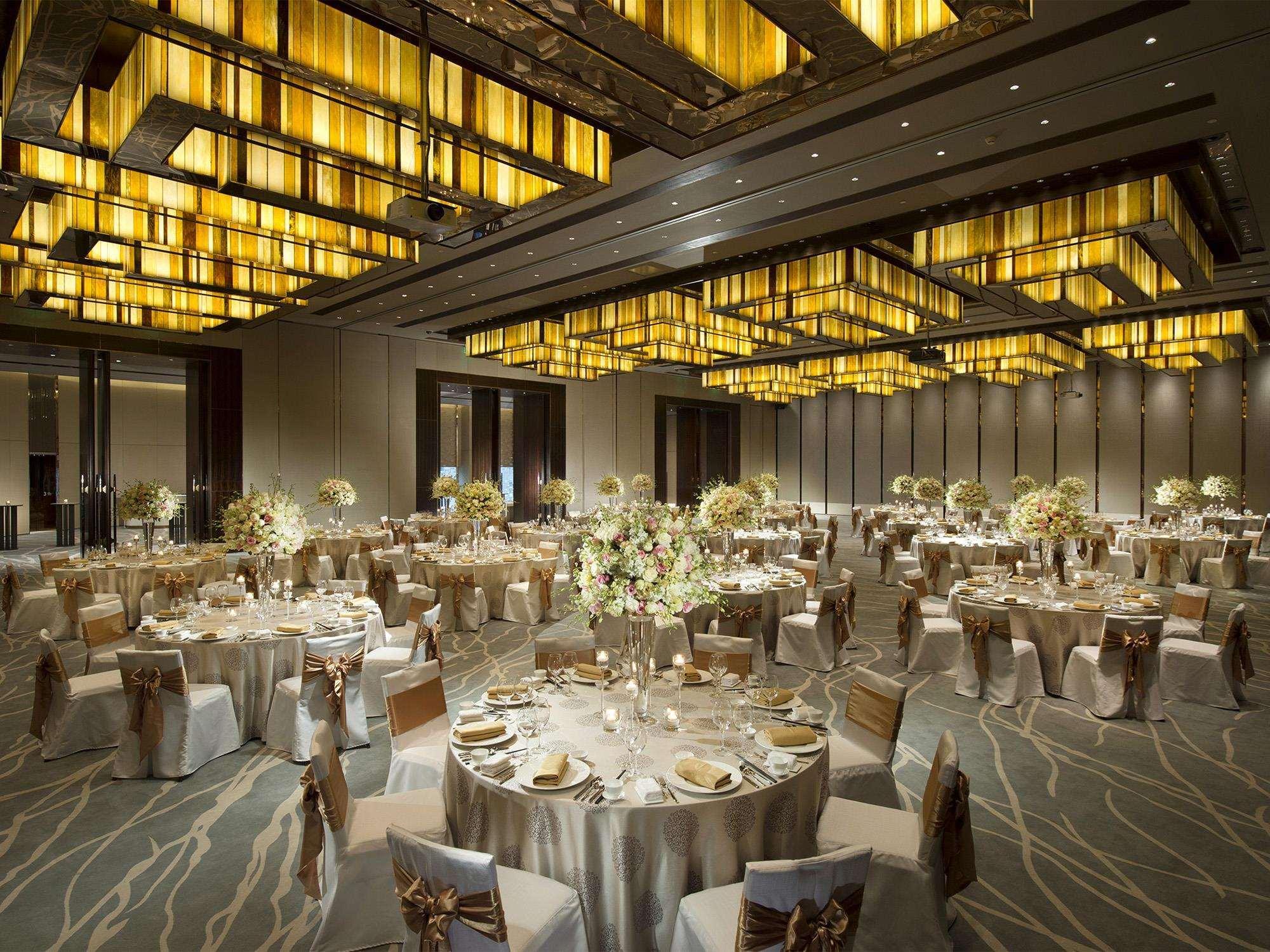 Conrad By Hilton 5*