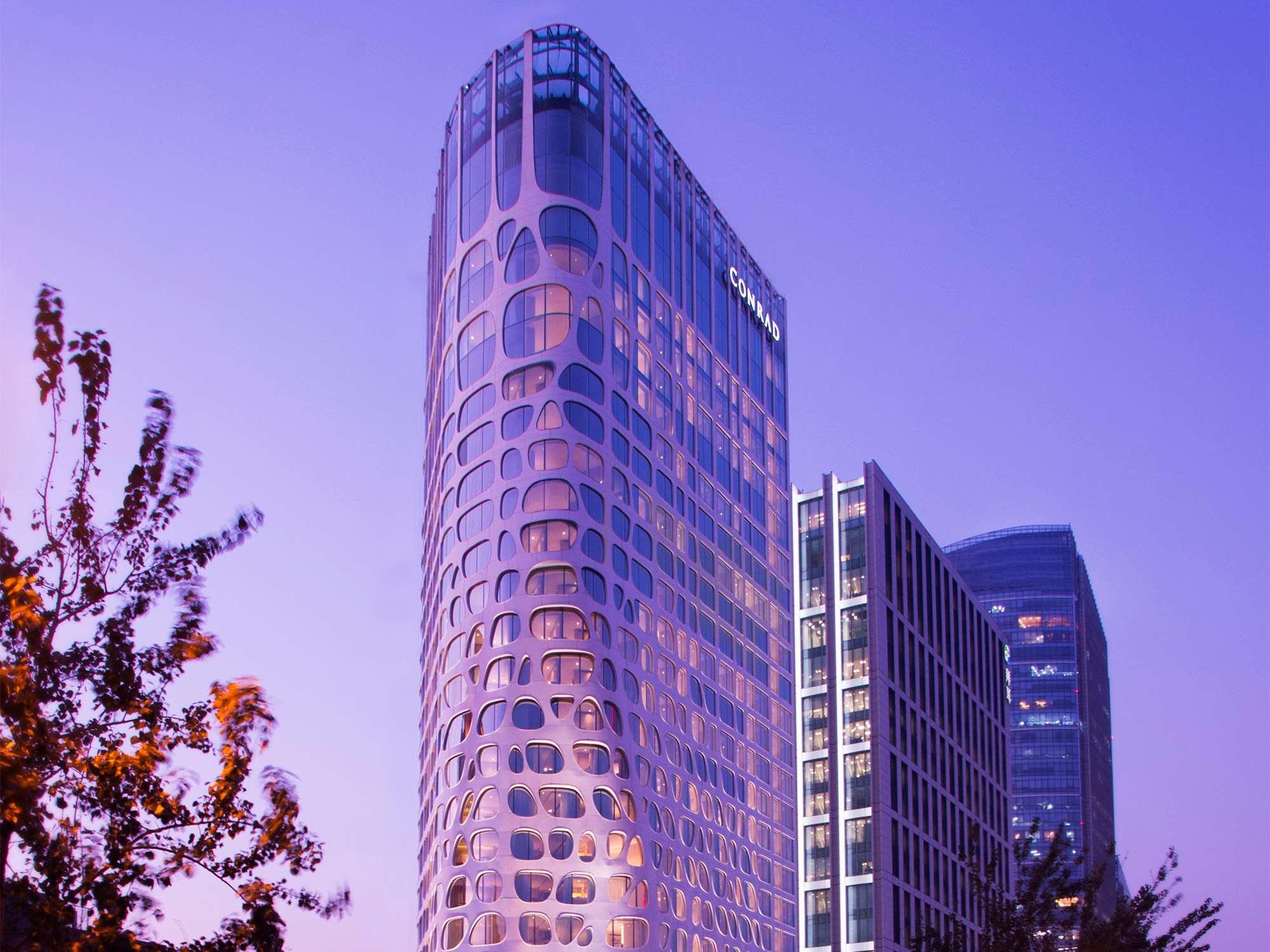 Conrad By Hilton Hotel 5*