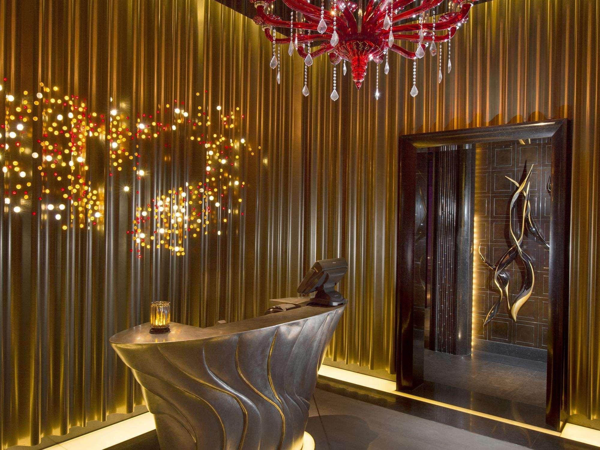 Conrad By Hilton 5*