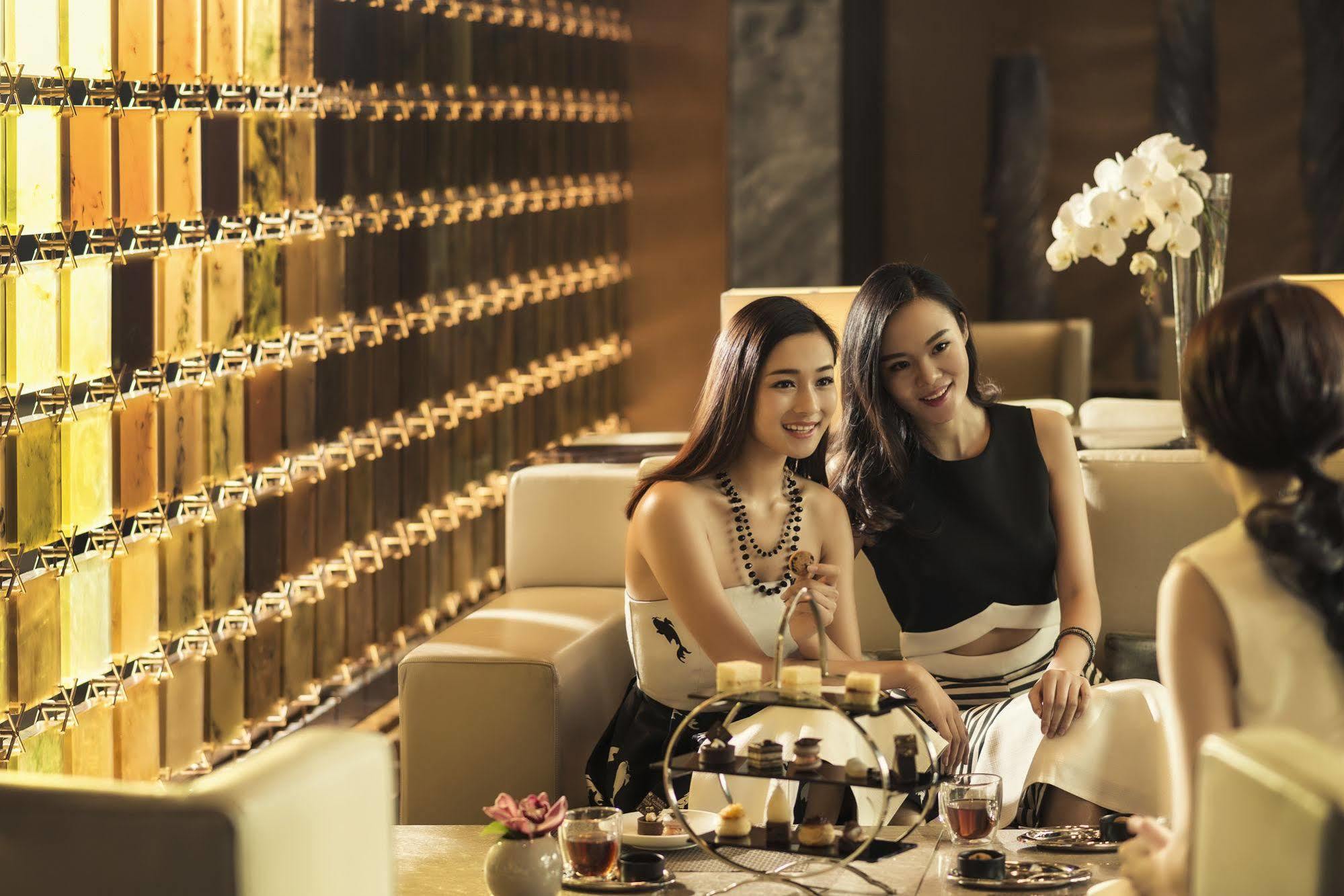 Conrad By Hilton 5* Beijing