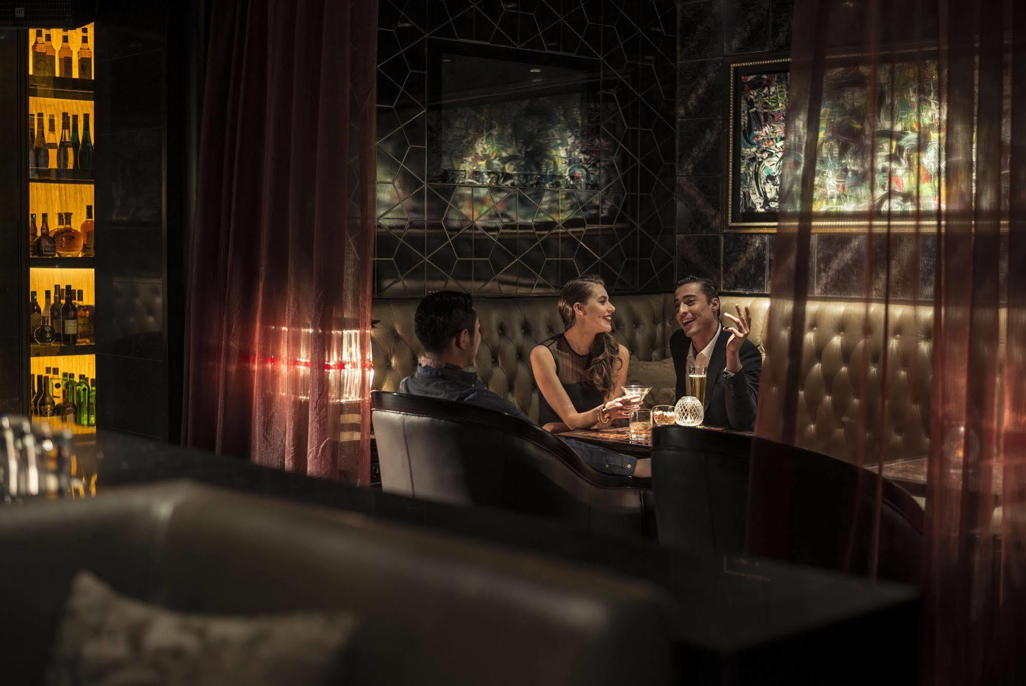 Hotel Conrad By Hilton
